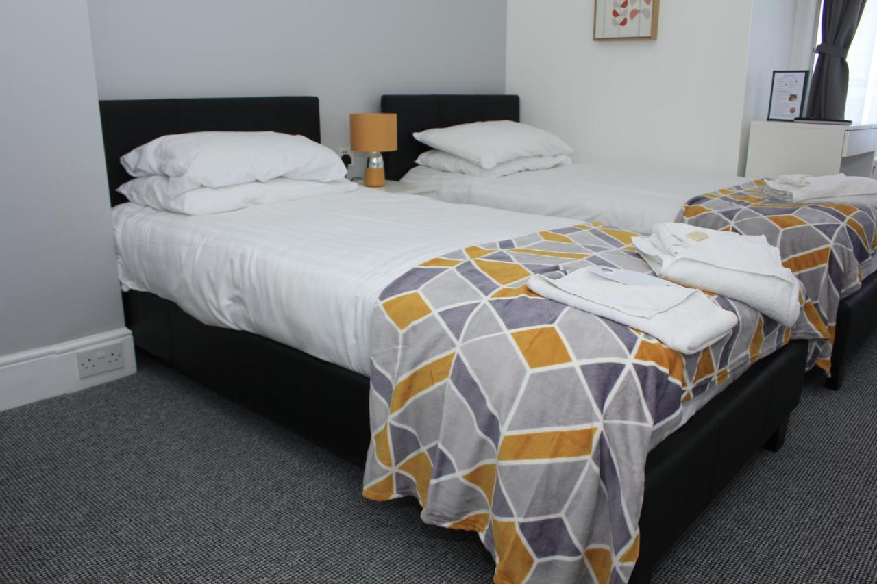 Isle of Wight Bargain Break (M)